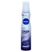 Nivea Mega Strong pěnové tužidlo 150ml